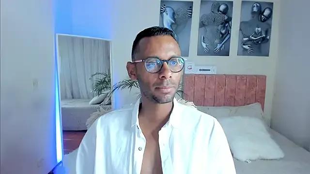 KingEdward_ from StripChat is Freechat