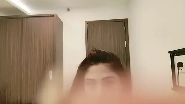 KingKylieK from StripChat is Freechat