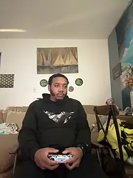 Kingstrokezxx from StripChat is Freechat