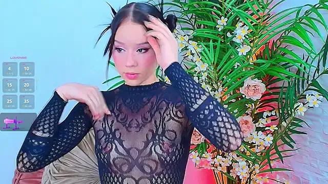 Kinky__Karo from StripChat is Freechat