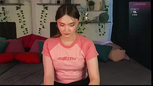Girls: try live performances with matured performers, from dancing to quirks, in a variety of beautiful sex cams.