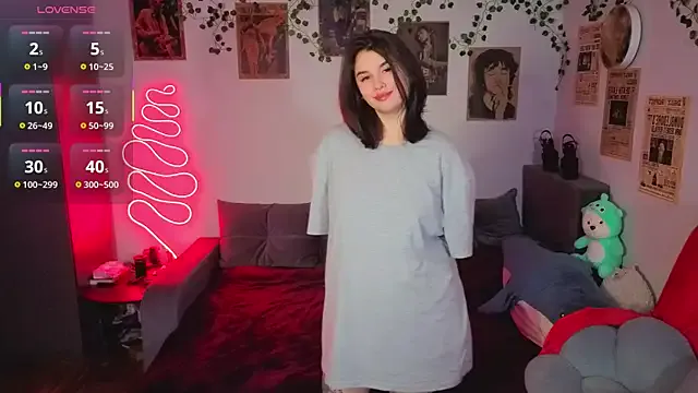 Girls: try live performances with matured performers, from dancing to quirks, in a variety of beautiful sex cams.