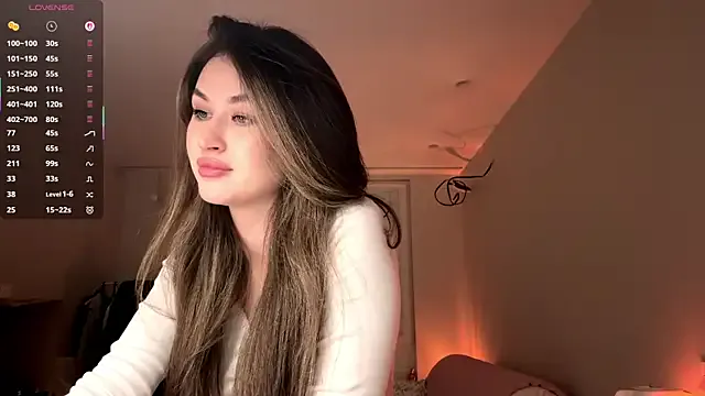 KiraBodrick from StripChat is Freechat