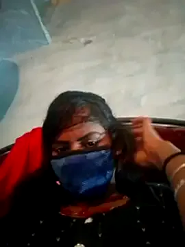 Kiranti_hot from StripChat is Freechat