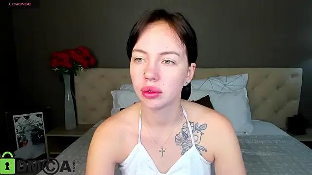 Kissi_Katyy from StripChat is Freechat