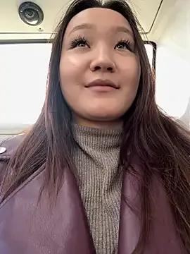KissMeEva from StripChat is Freechat