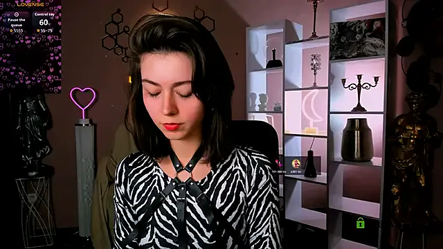 kitniss_dreamy from StripChat is Freechat