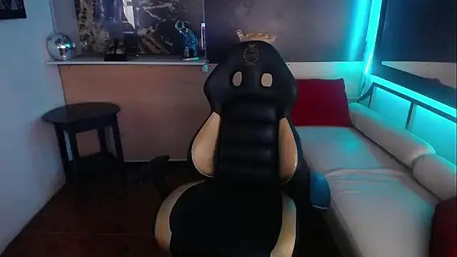 Kitten_Cam from StripChat