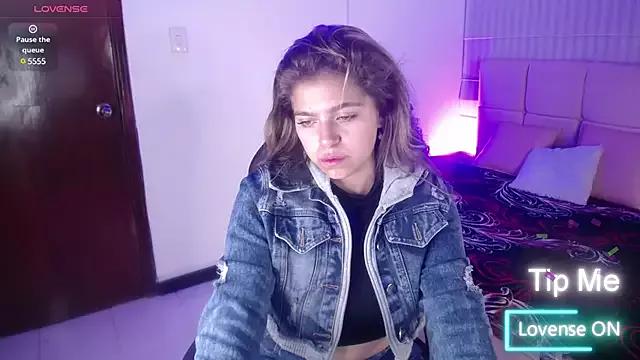 Kitten_Cam from StripChat