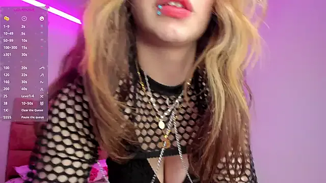 Kitty_ford from StripChat
