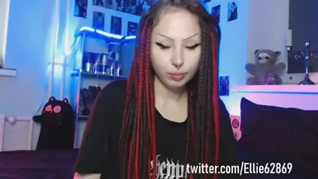Kitty_goth from StripChat