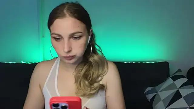 KittyYoda from StripChat is Freechat