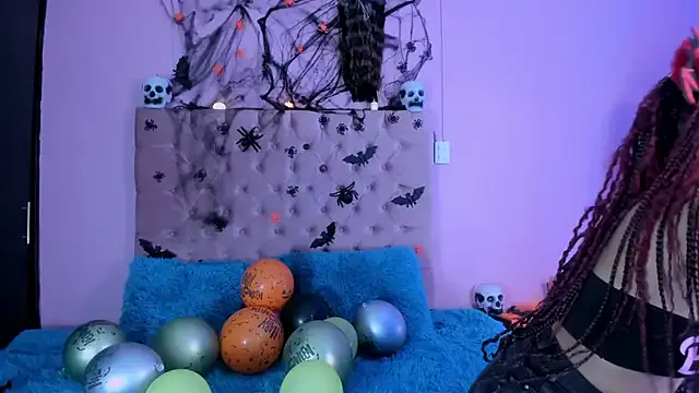 Girls: try live performances with matured performers, from dancing to quirks, in a variety of beautiful sex cams.