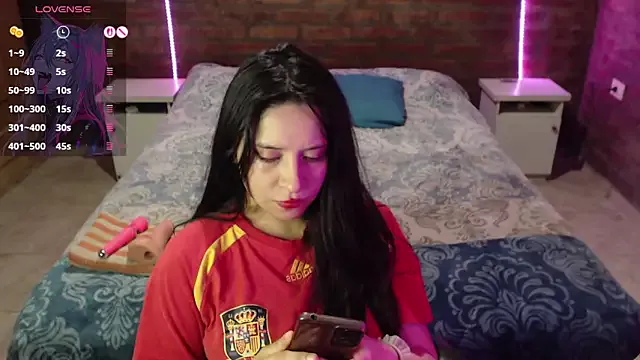 Girls: try live performances with matured performers, from dancing to quirks, in a variety of beautiful sex cams.