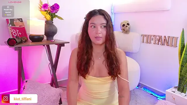Kiut_tiffanii from StripChat is Freechat