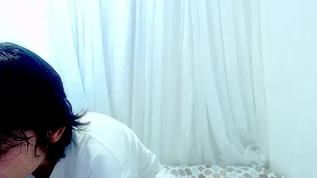 Klaret_Toy from StripChat