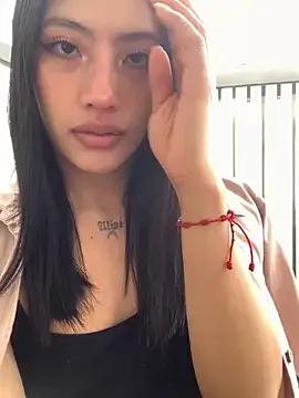 KloePink_ from StripChat is Freechat