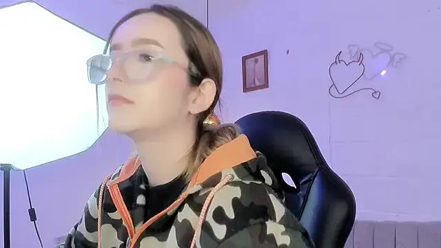 kristal_joi_dl from StripChat is Freechat