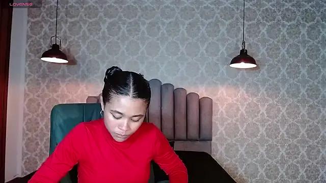 Kristall_06 from StripChat is Freechat