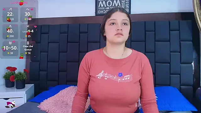 Krystal_Heartss from StripChat is Freechat
