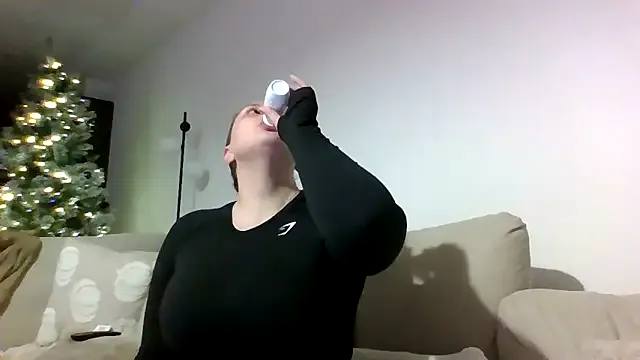 Krystal_Tx from StripChat is Freechat