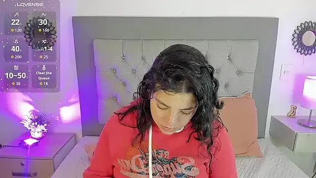 Girls: try live performances with matured performers, from dancing to quirks, in a variety of beautiful sex cams.