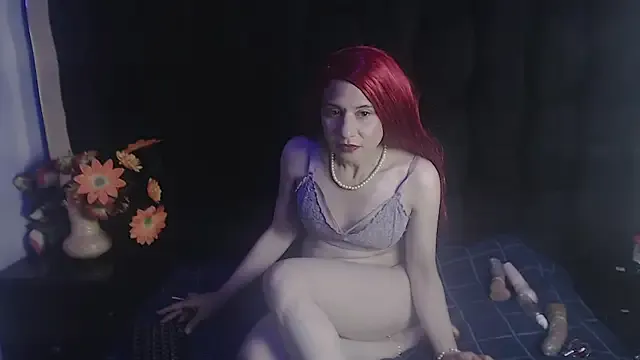 Kylie_Bloom from StripChat is Freechat