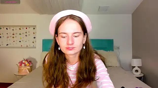 Girls: try live performances with matured performers, from dancing to quirks, in a variety of beautiful sex cams.