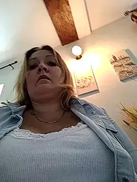 lady_charlyne from StripChat is Freechat