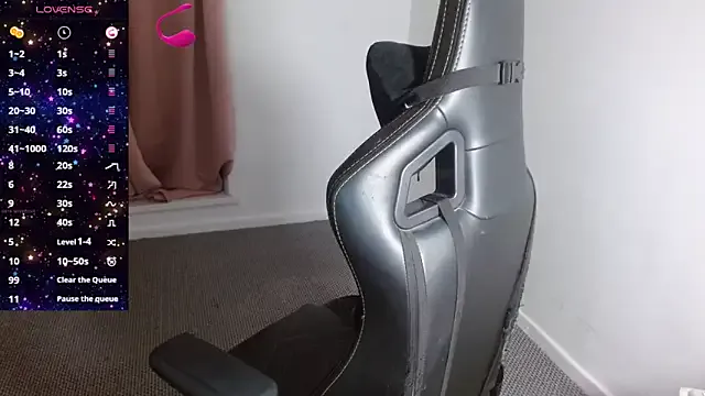 LADY_ROSE_UK from StripChat is Freechat