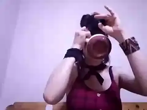 Ladyetcetera from StripChat is Freechat