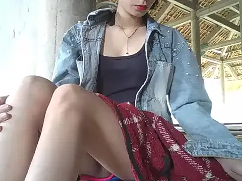 Ladygirrl22 from StripChat is Freechat