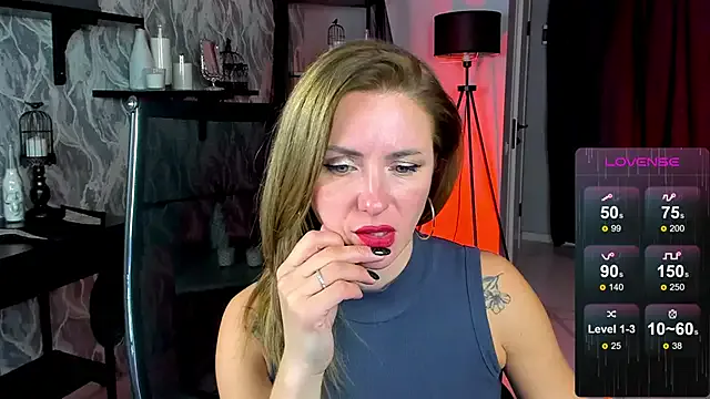 Girls: try live performances with matured performers, from dancing to quirks, in a variety of beautiful sex cams.