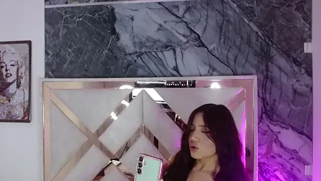 ladymooncs from StripChat is Freechat