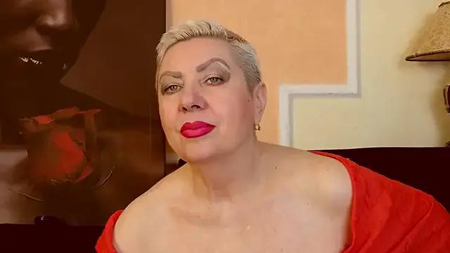 LadyPosh from StripChat is Freechat