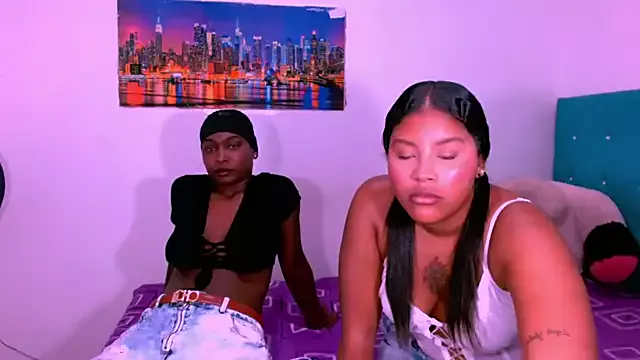 Girls: try live performances with matured performers, from dancing to quirks, in a variety of beautiful sex cams.