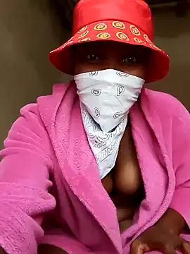 LadySnip from StripChat is Freechat