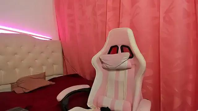 lailahdark from StripChat is Freechat