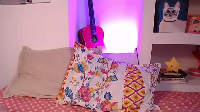 Lailypink from StripChat