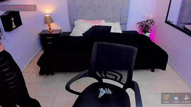 Girls: try live performances with matured performers, from dancing to quirks, in a variety of beautiful sex cams.
