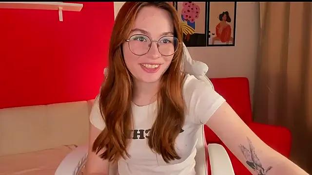 LanaAirlie from StripChat
