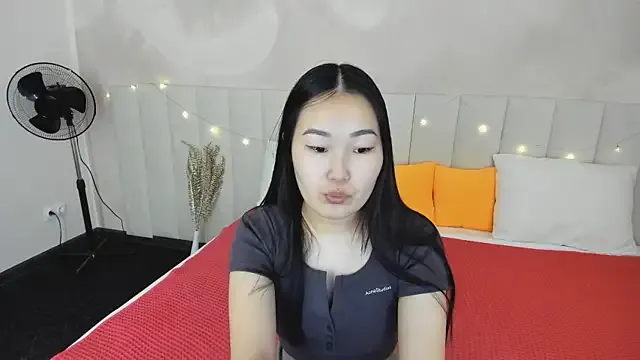 LanaMeiz from StripChat is Freechat