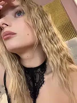 LanaSparks from StripChat
