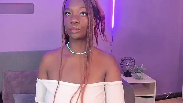 Lanna_bx from StripChat