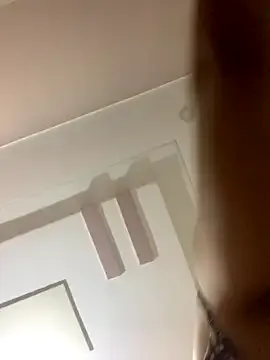 Lara_Arab from StripChat is Freechat