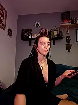 laradoom from StripChat is Freechat