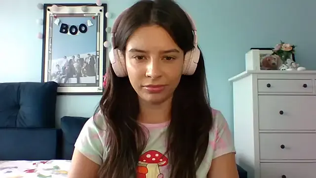 LariceSexy from StripChat