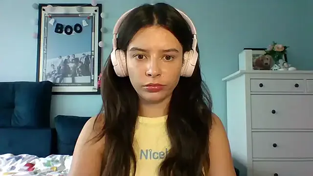 LariceSexy from StripChat