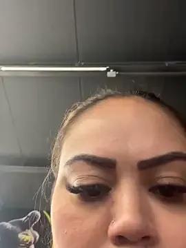 lariic from StripChat is Freechat