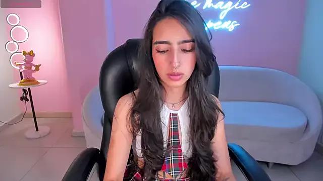 Girls: try live performances with matured performers, from dancing to quirks, in a variety of beautiful sex cams.